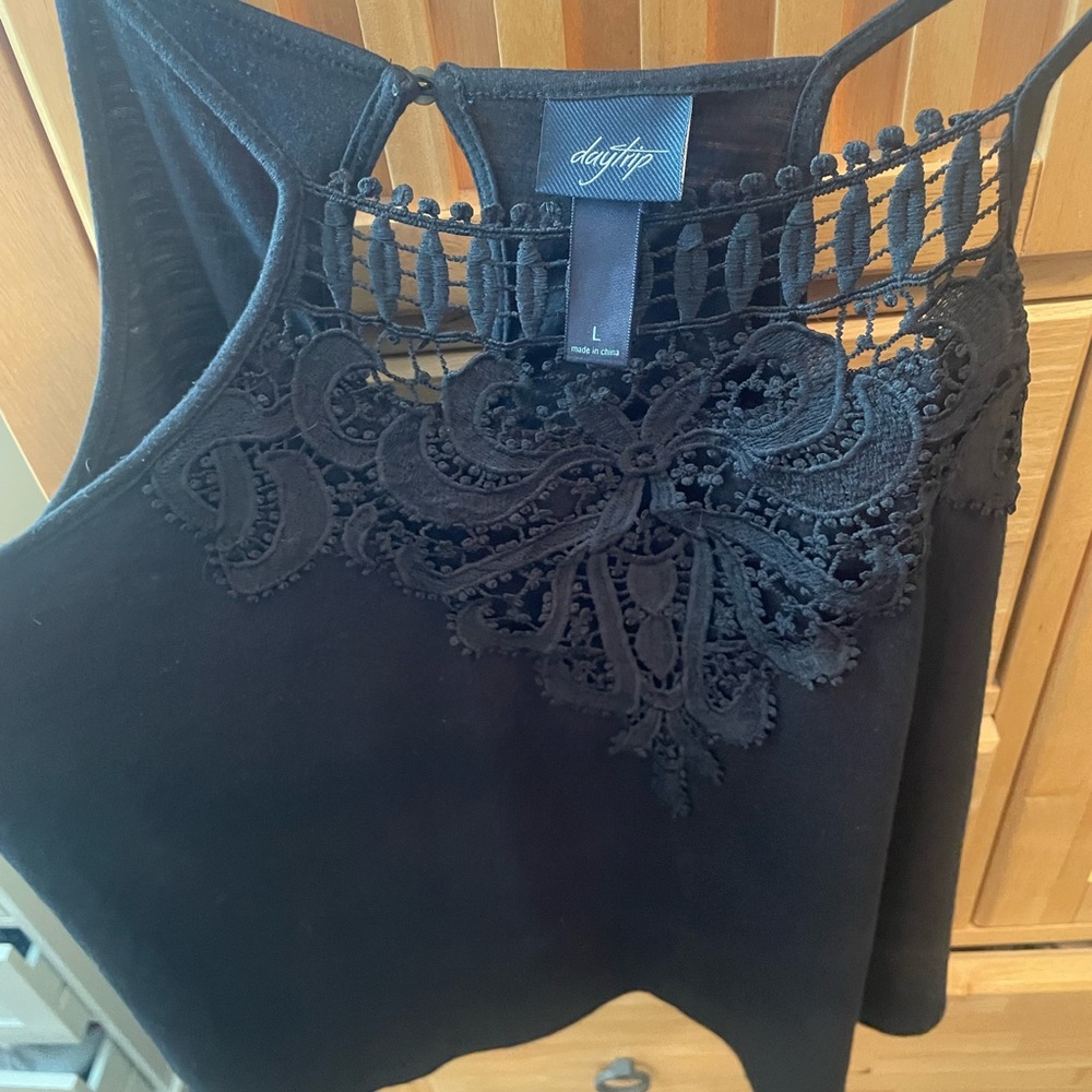 Black Daytrip tank